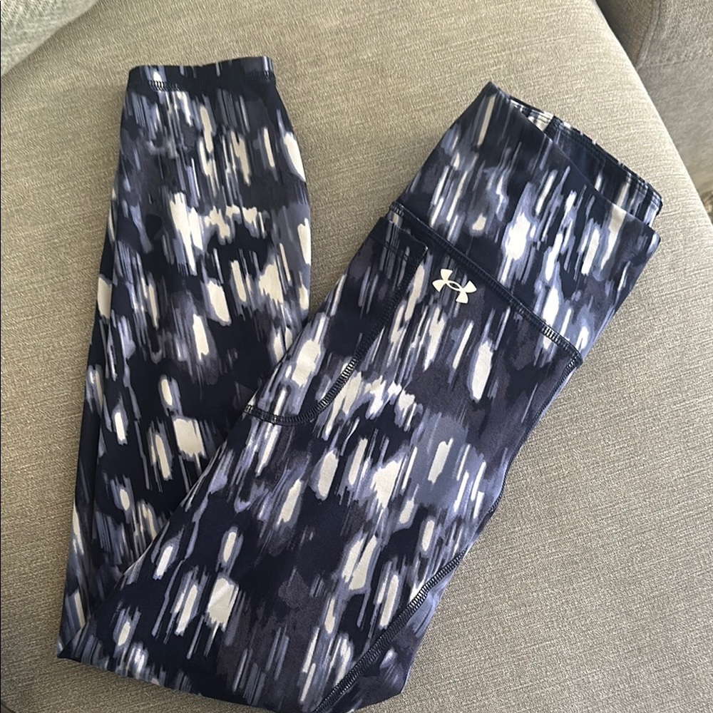 Under Armour Black and White Patterned Leggings